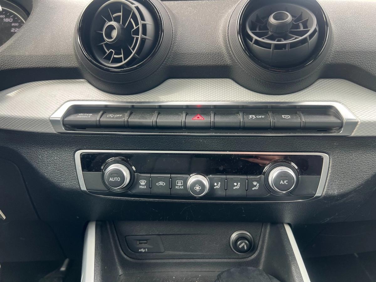 Audi Q2 1.0 30 TFSI 115 DESIGN