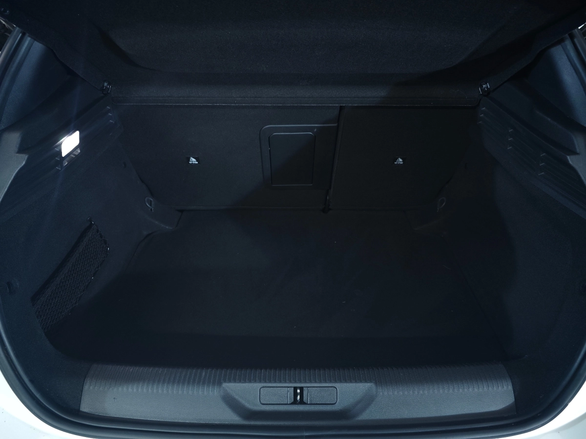 Peugeot 308 - photo 30