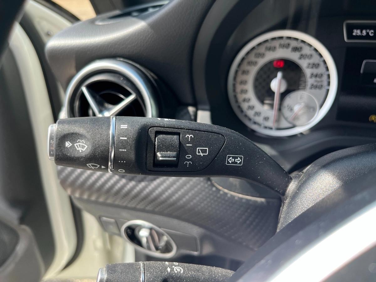 Mercedes Classe A 1.6 180 120 BLUEEFFICIENCY FASCINATION BVA