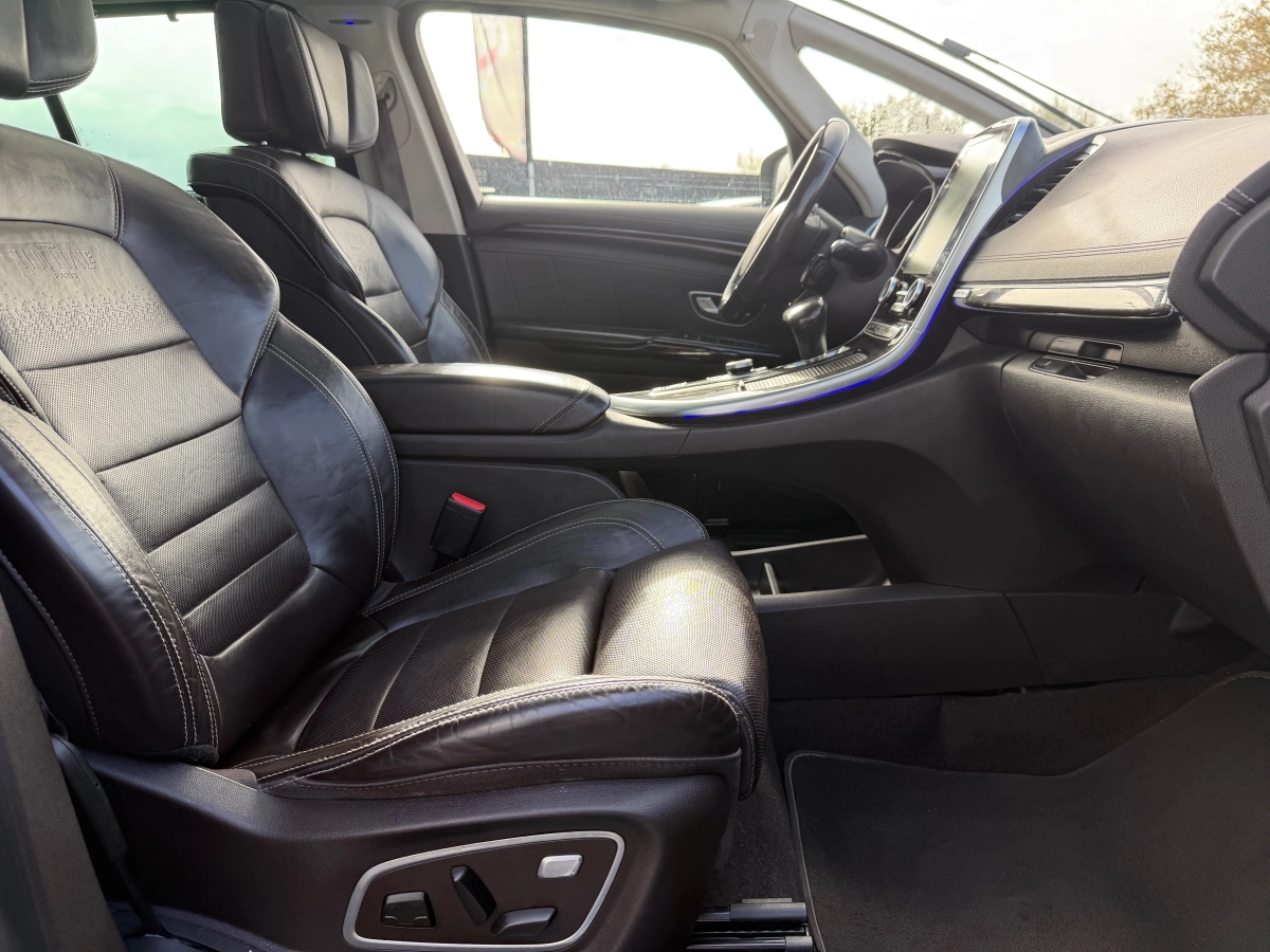 Renault Espace - photo 11