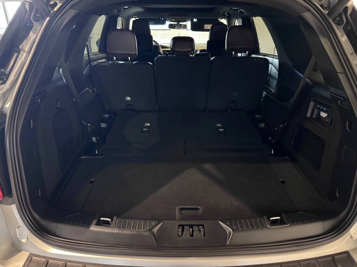 Ford Explorer - photo 34