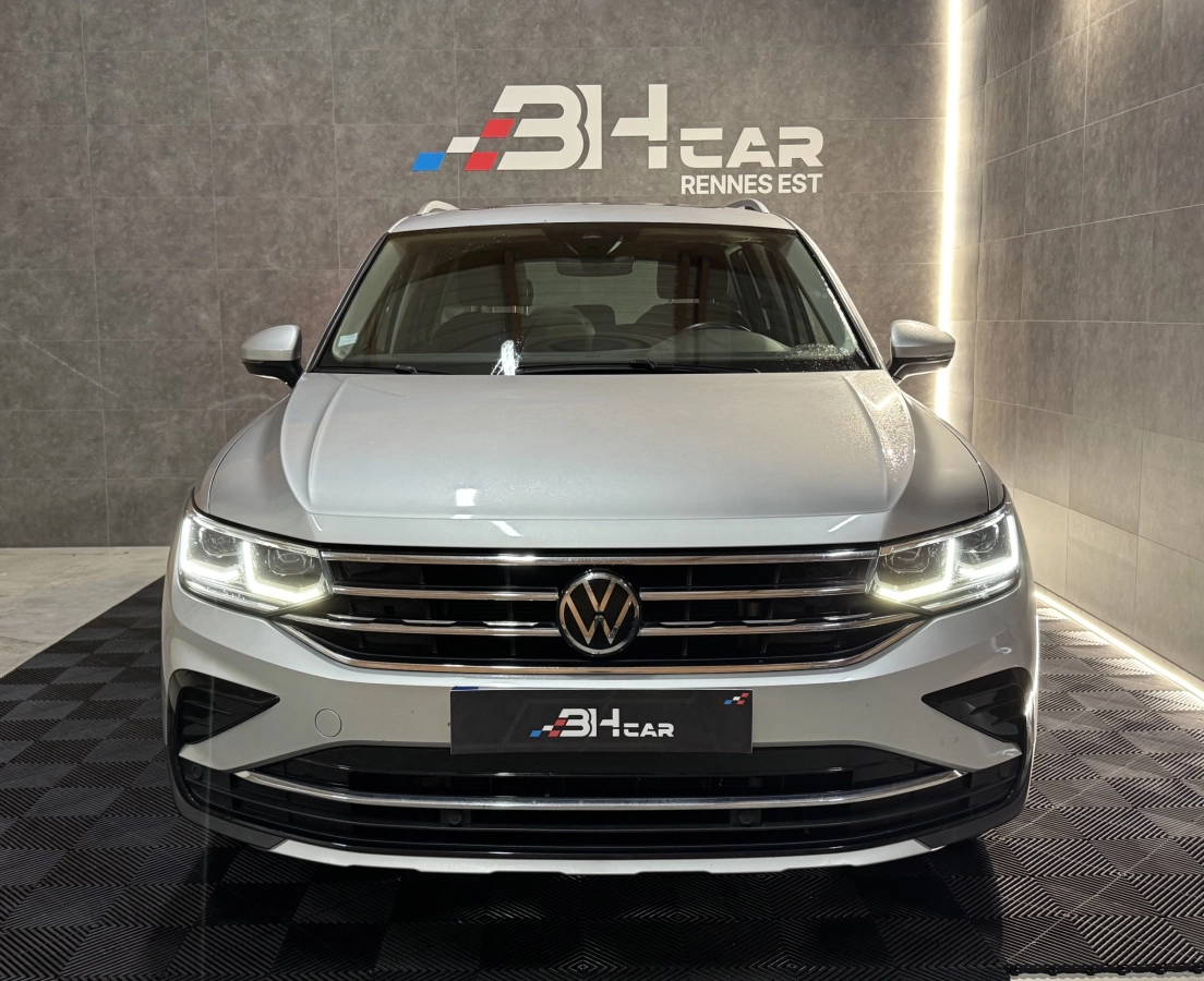 Volkswagen Tiguan - photo 2