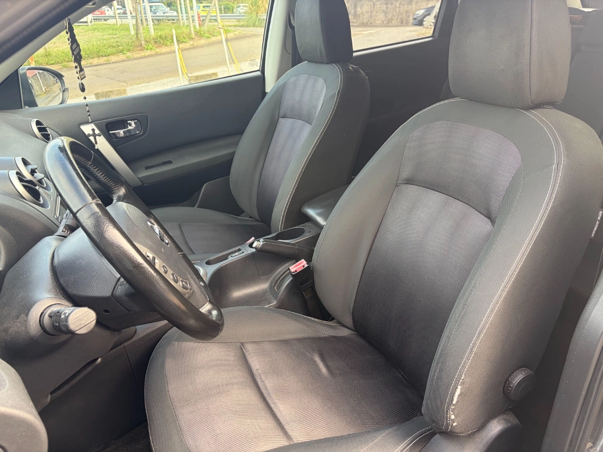 Nissan Qashqai - photo 9