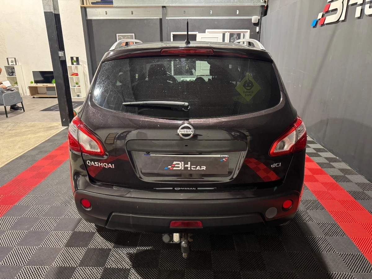 Nissan Qashqai - photo 6