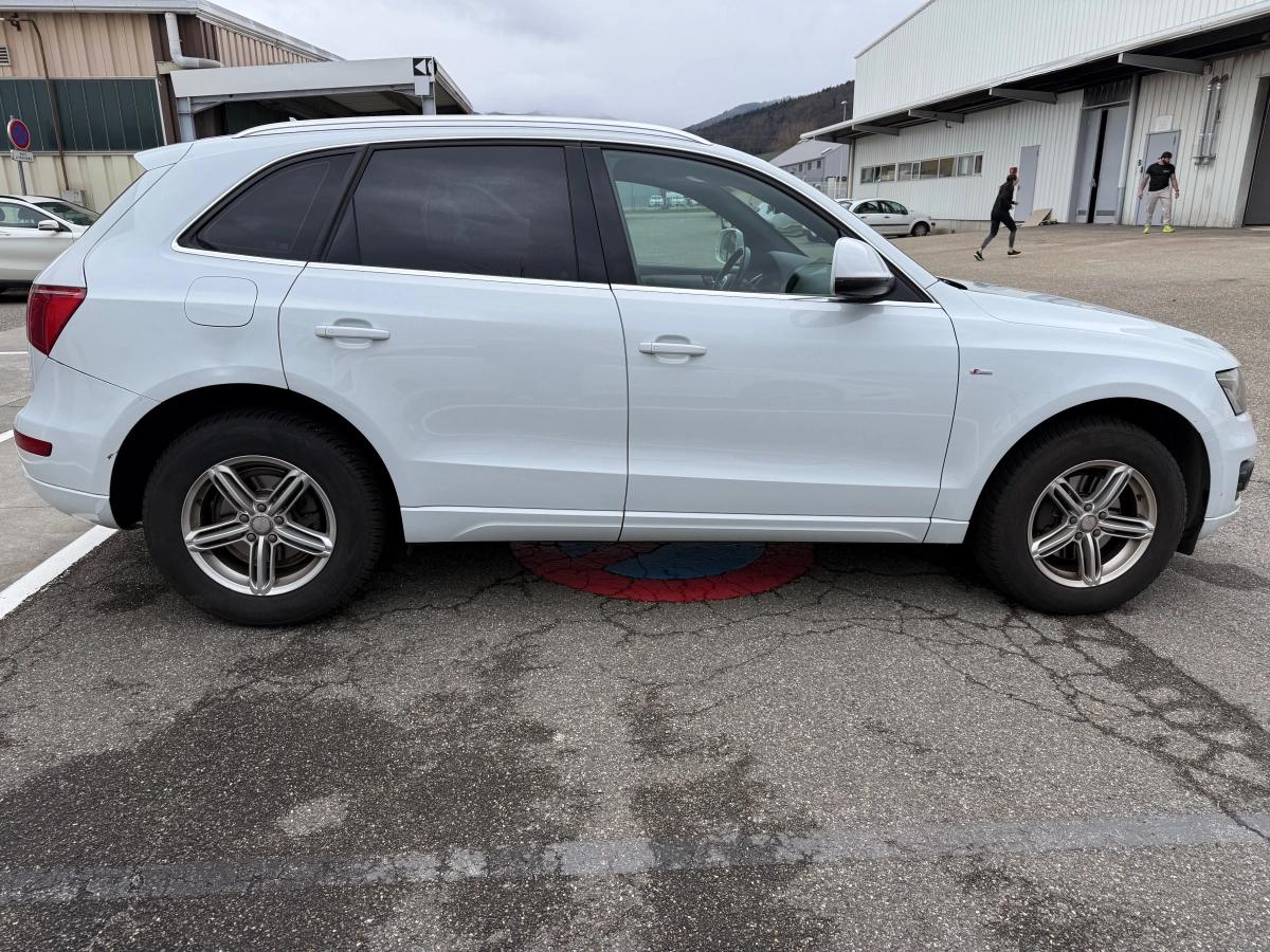 Audi Q5 2.0 TDI 170 S-LINE QUATTRO