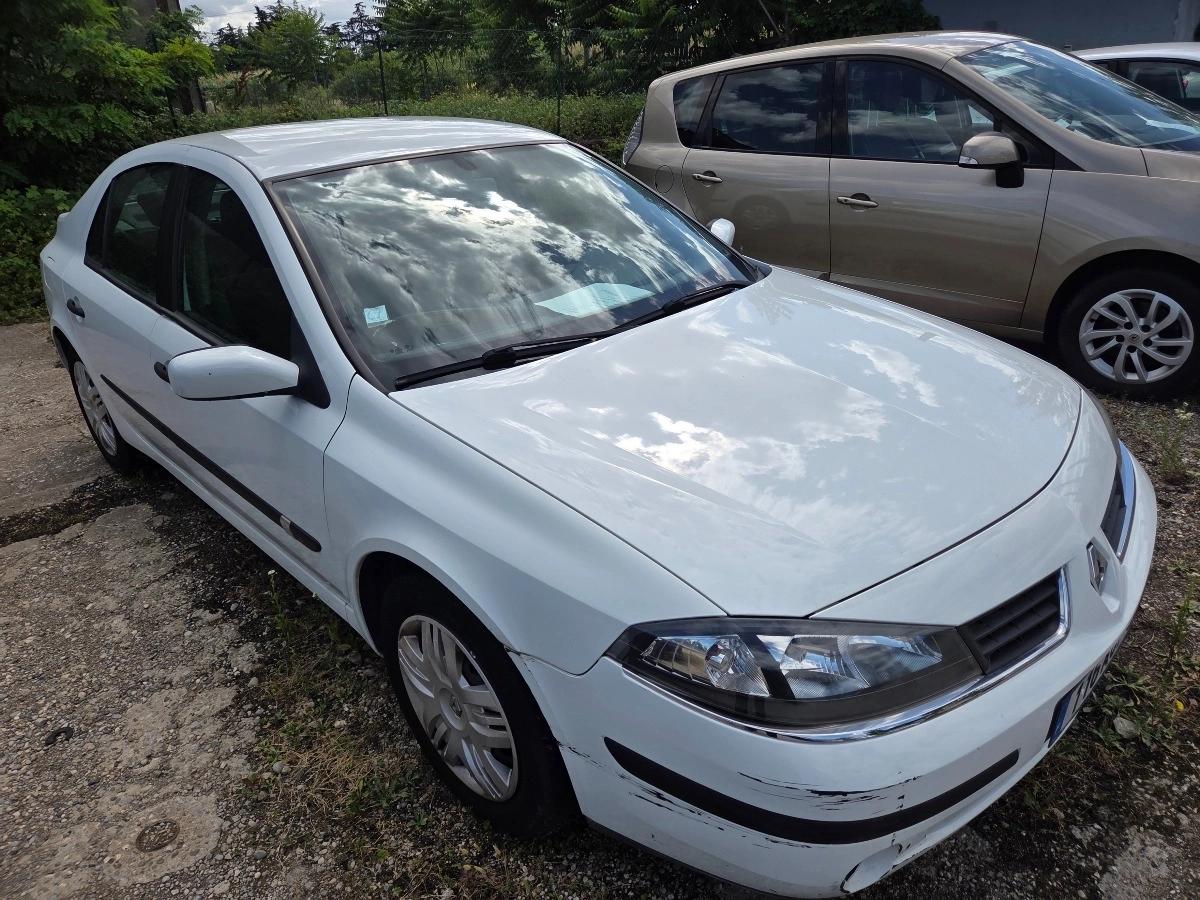 RENAULT Laguna