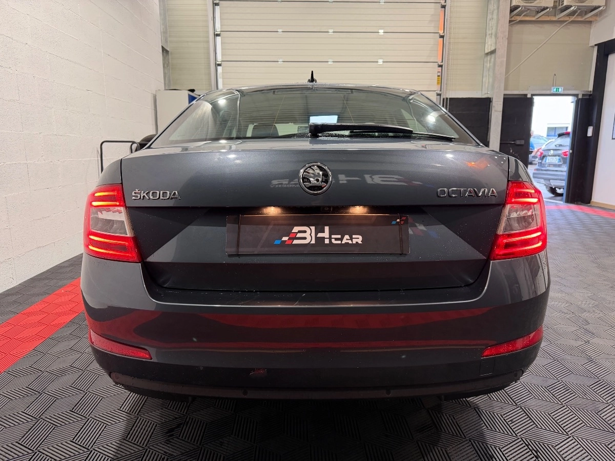 Skoda Octavia - photo 4