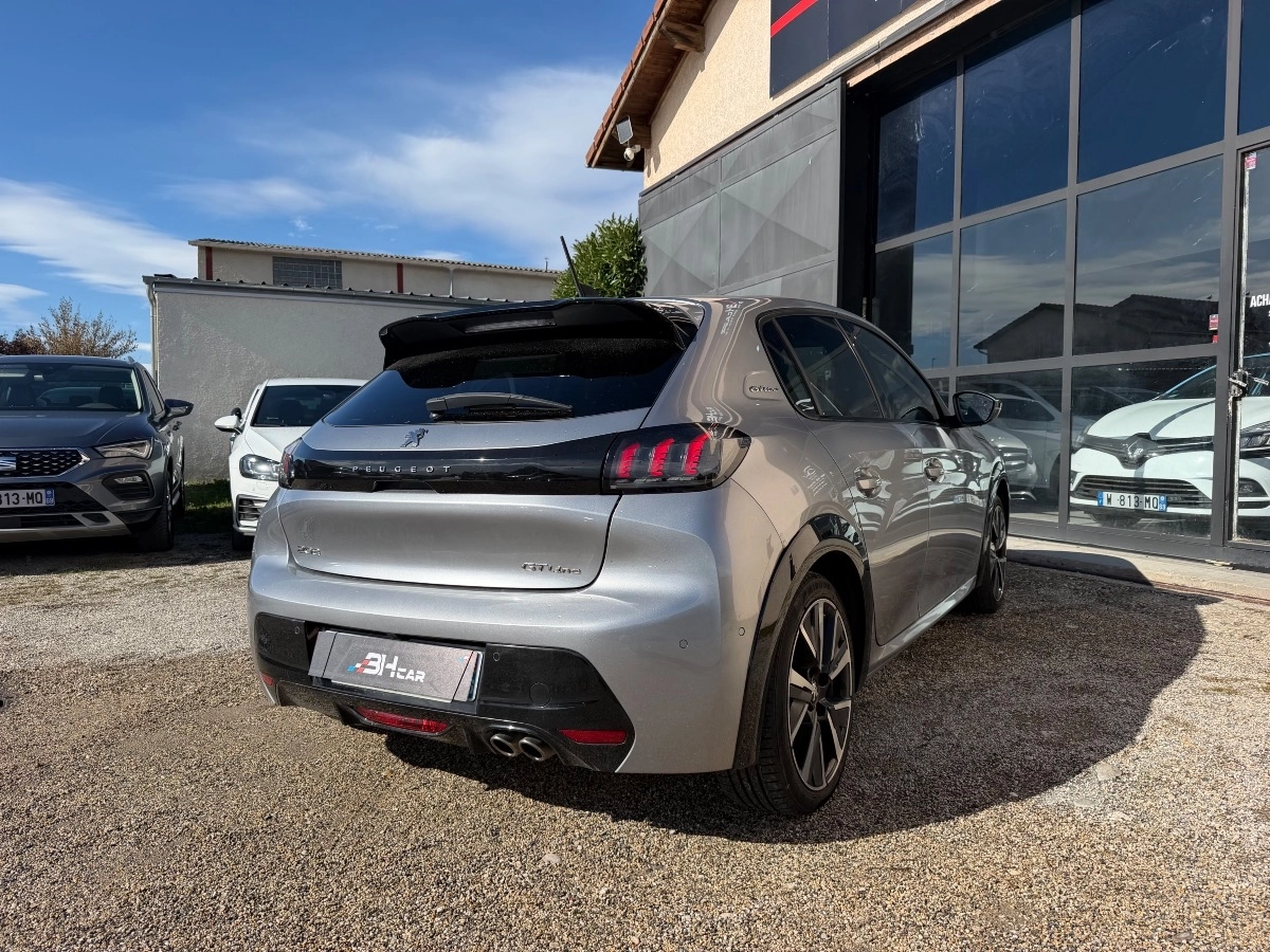 Peugeot 208 - photo 4