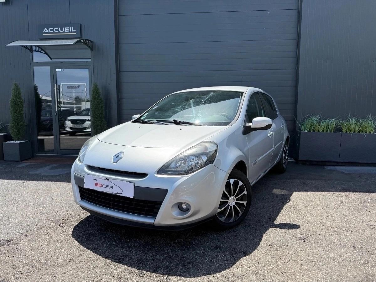RENAULT Clio