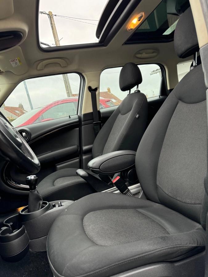 Aperçu indisponible de Mini Countryman