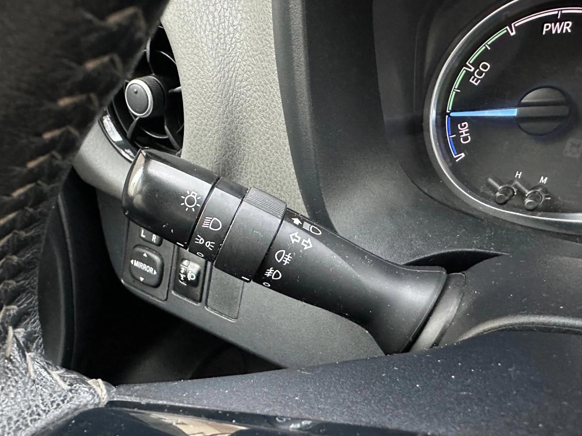 Toyota Yaris 1.5 VVTI 100H 75 HYBRID FULL-HYBRID FRANCE BVA