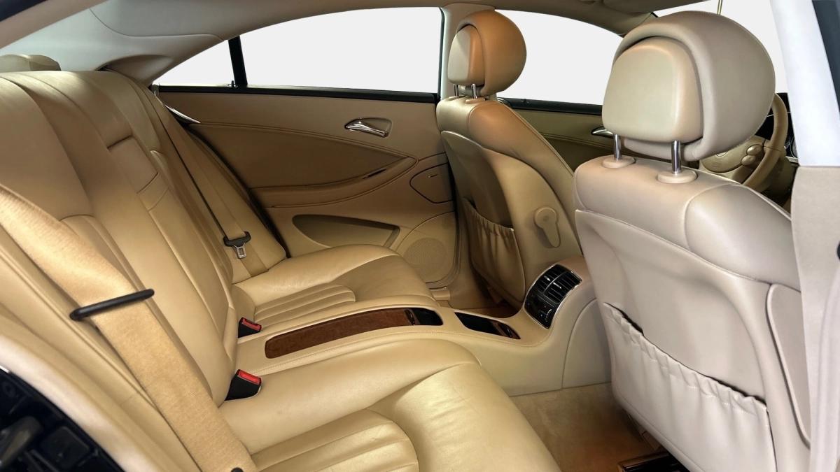 MERCEDES CLS