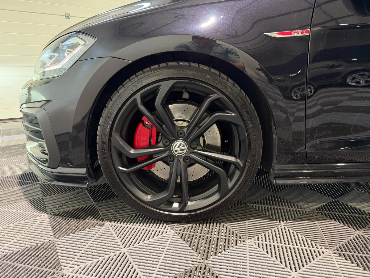 Volkswagen Golf - photo 6