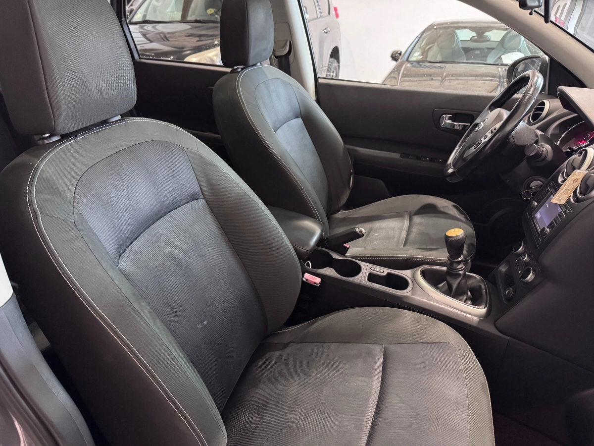 Nissan Qashqai - photo 12