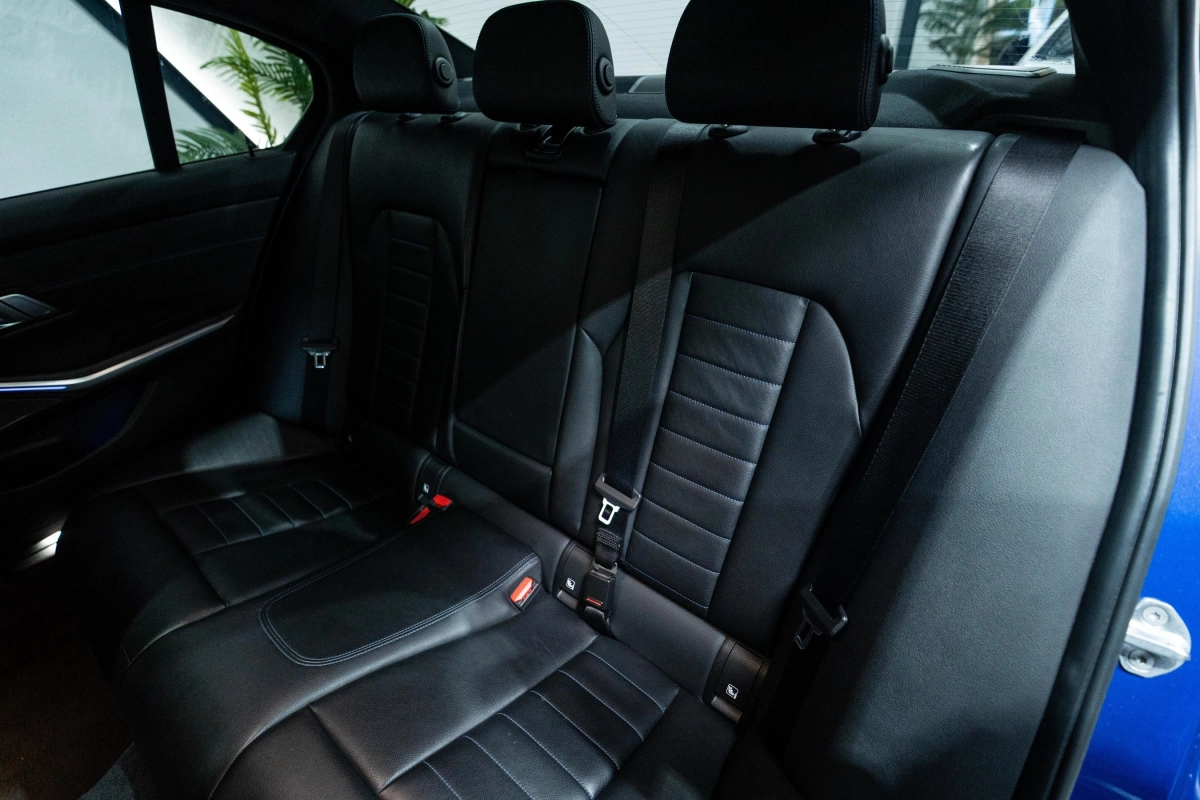 Bmw Serie 3 - photo 22