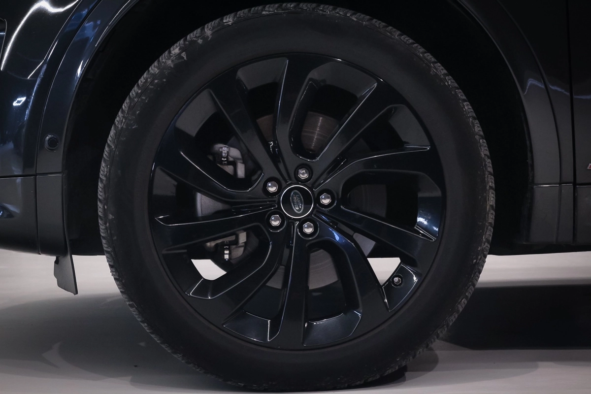Land Rover Discovery Sport - photo 9