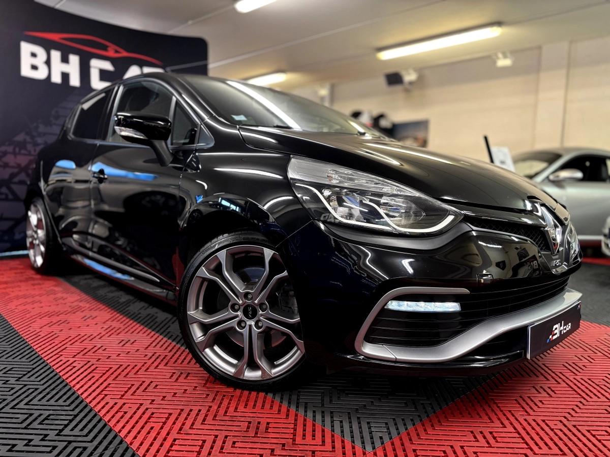 Image: Renault Clio RS 200ch BVA Flexfuel