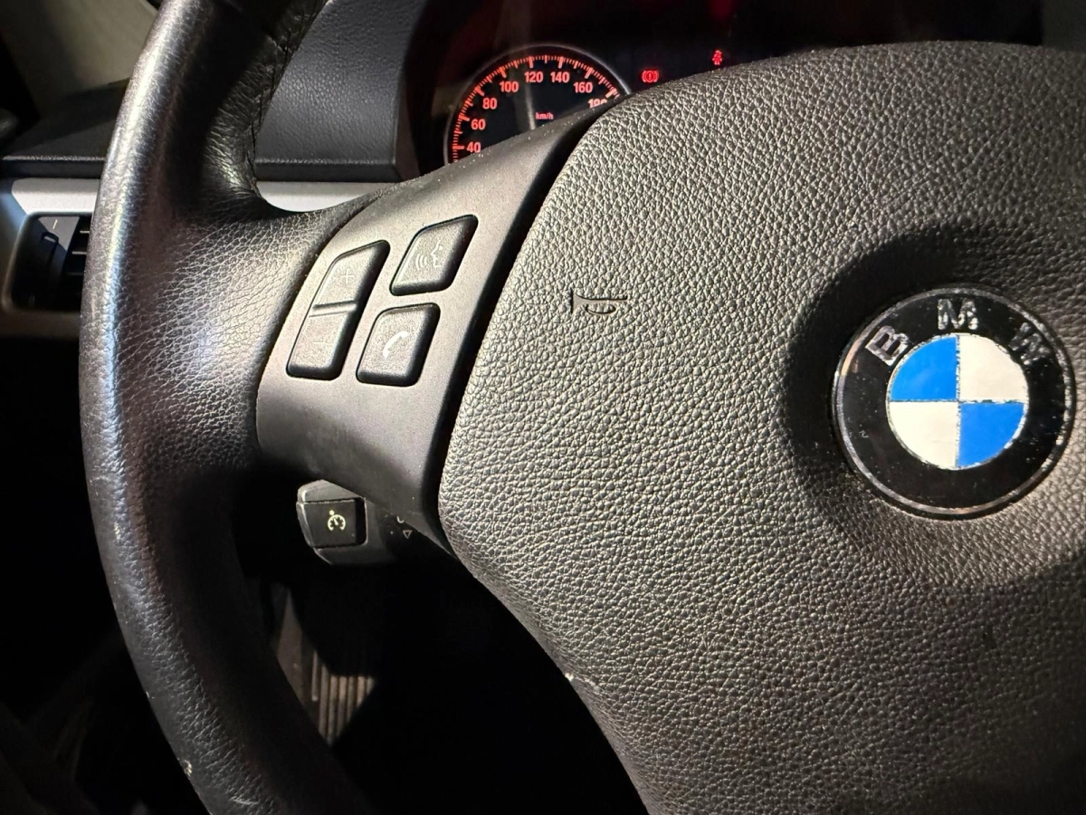 Bmw Serie 3 - photo 17