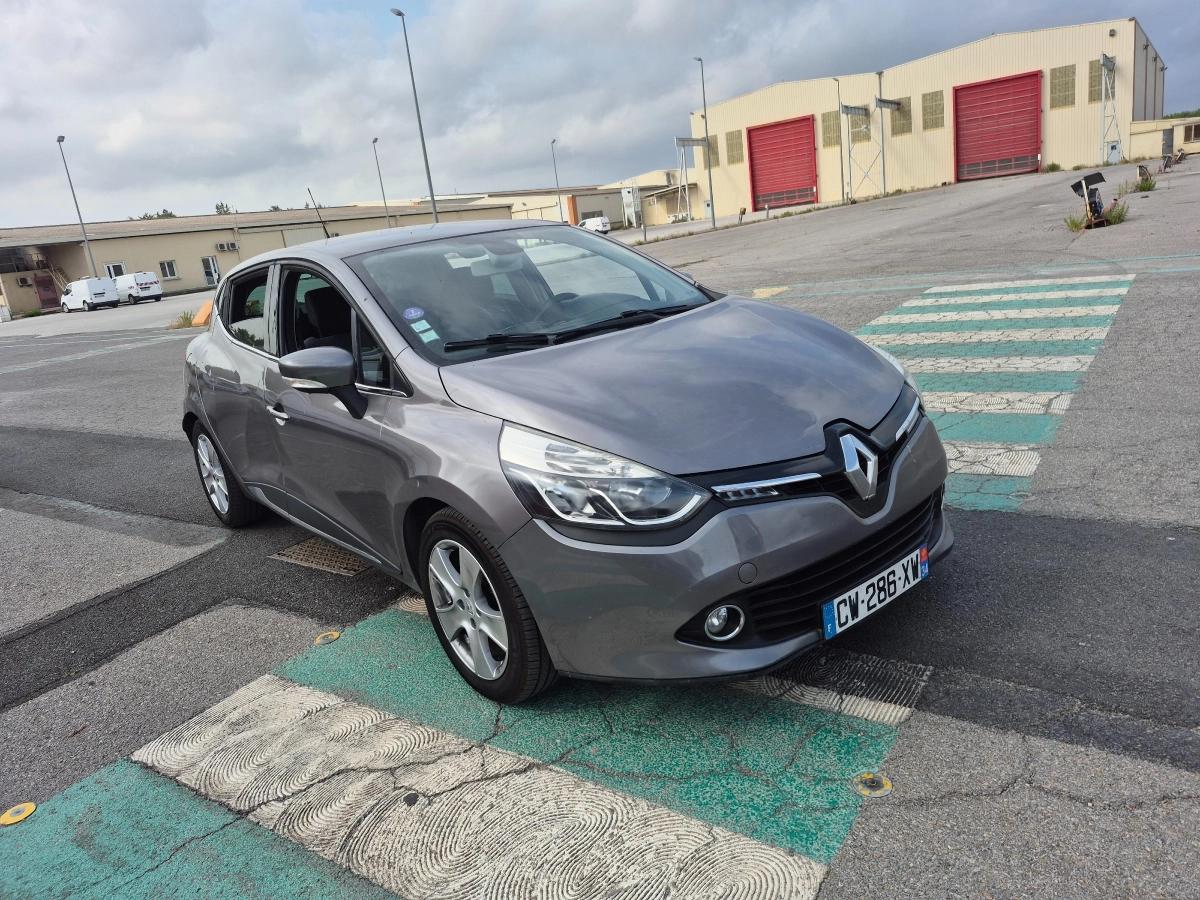 RENAULT Clio