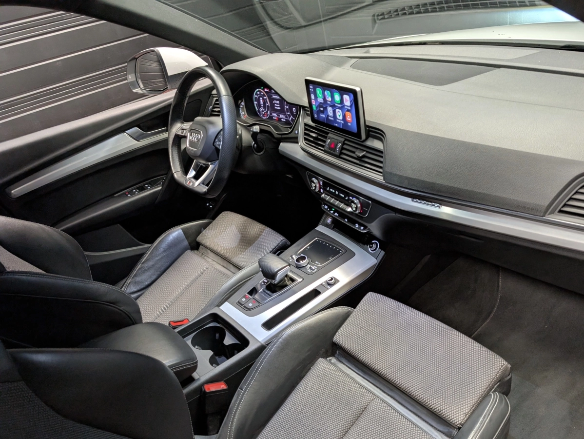 Audi Q5 - photo 10