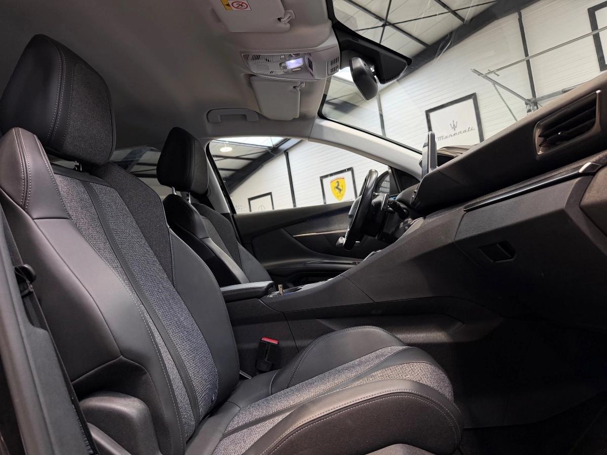 PEUGEOT 3008 (II) 1.2  EAT8 S&S 130CH - 1ERE MAIN - ENTRETIENS CONSTRUCTEUR