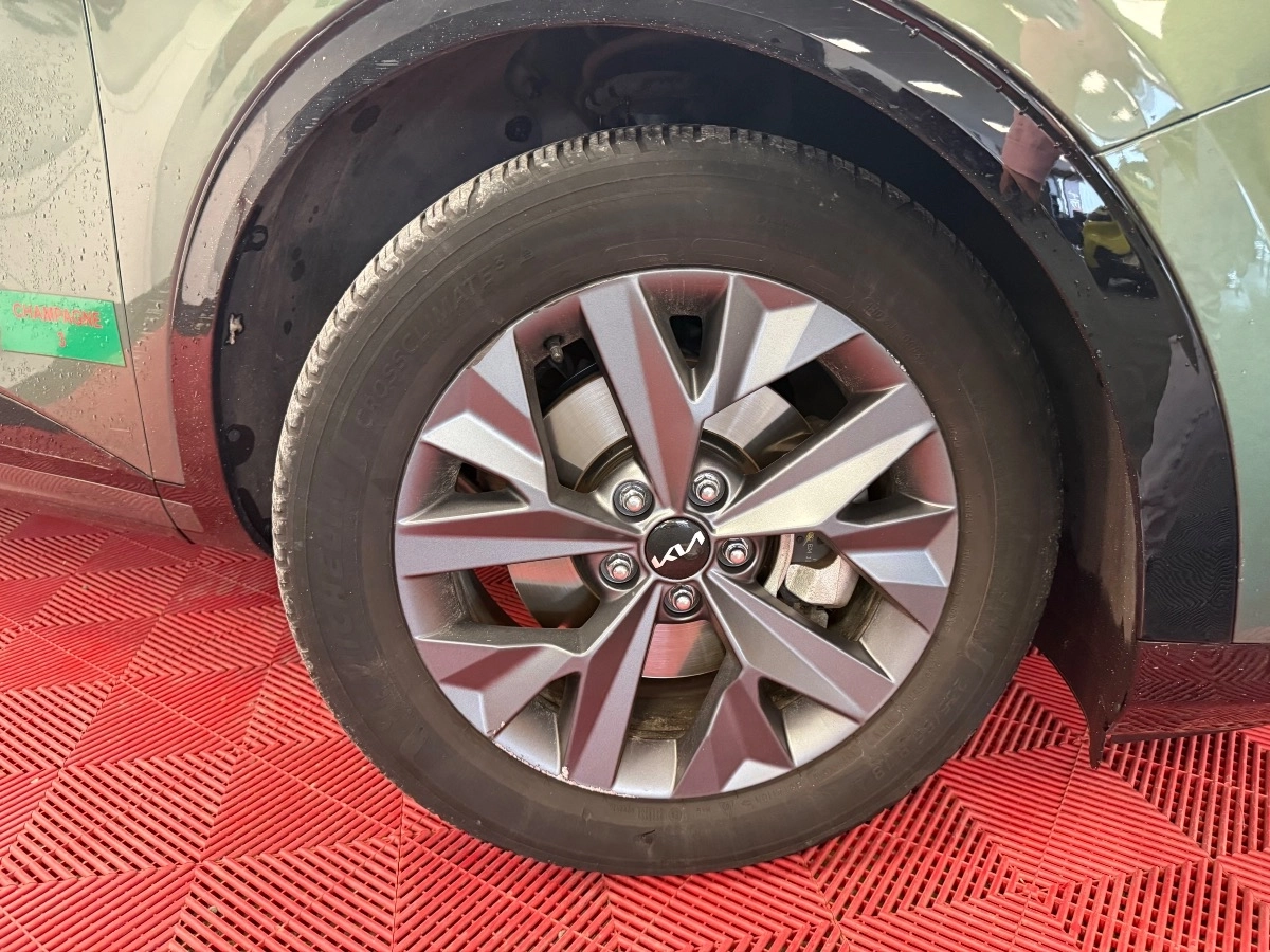 Kia Sportage - photo 8