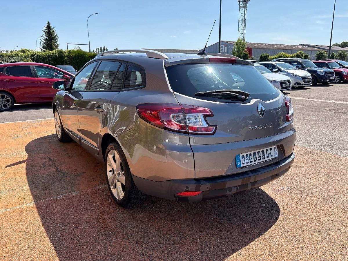 Renault Megane III ESTATE 1.5 DCI 110