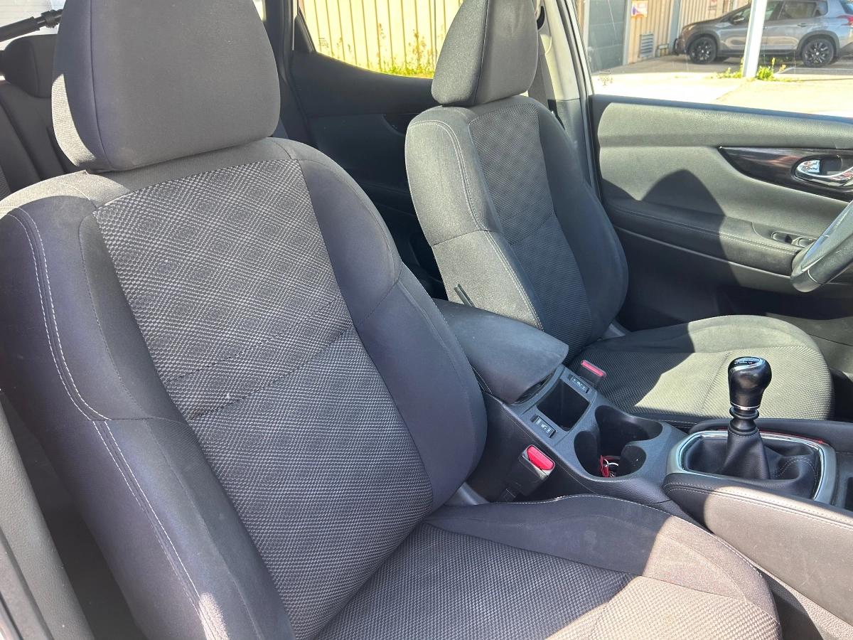 Nissan Qashqai GENERATION-II 1.2 DIGT 115 N-CONNECTA 2WD