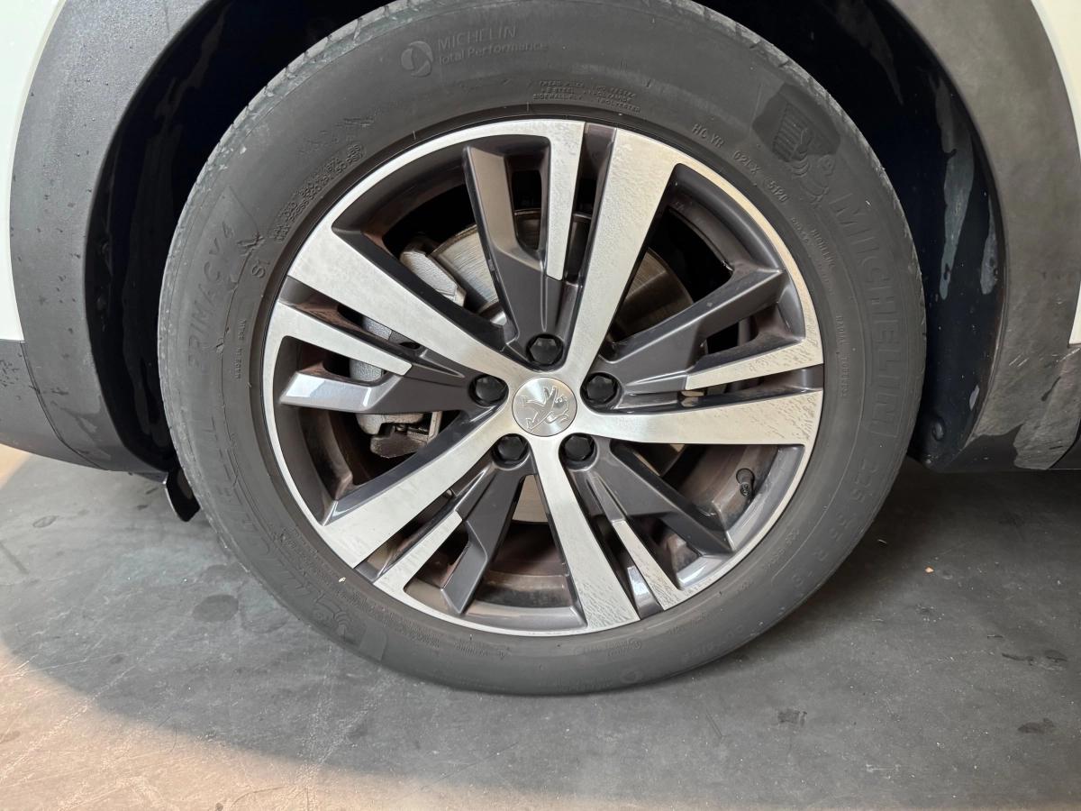 Aperçu indisponible de Peugeot 3008