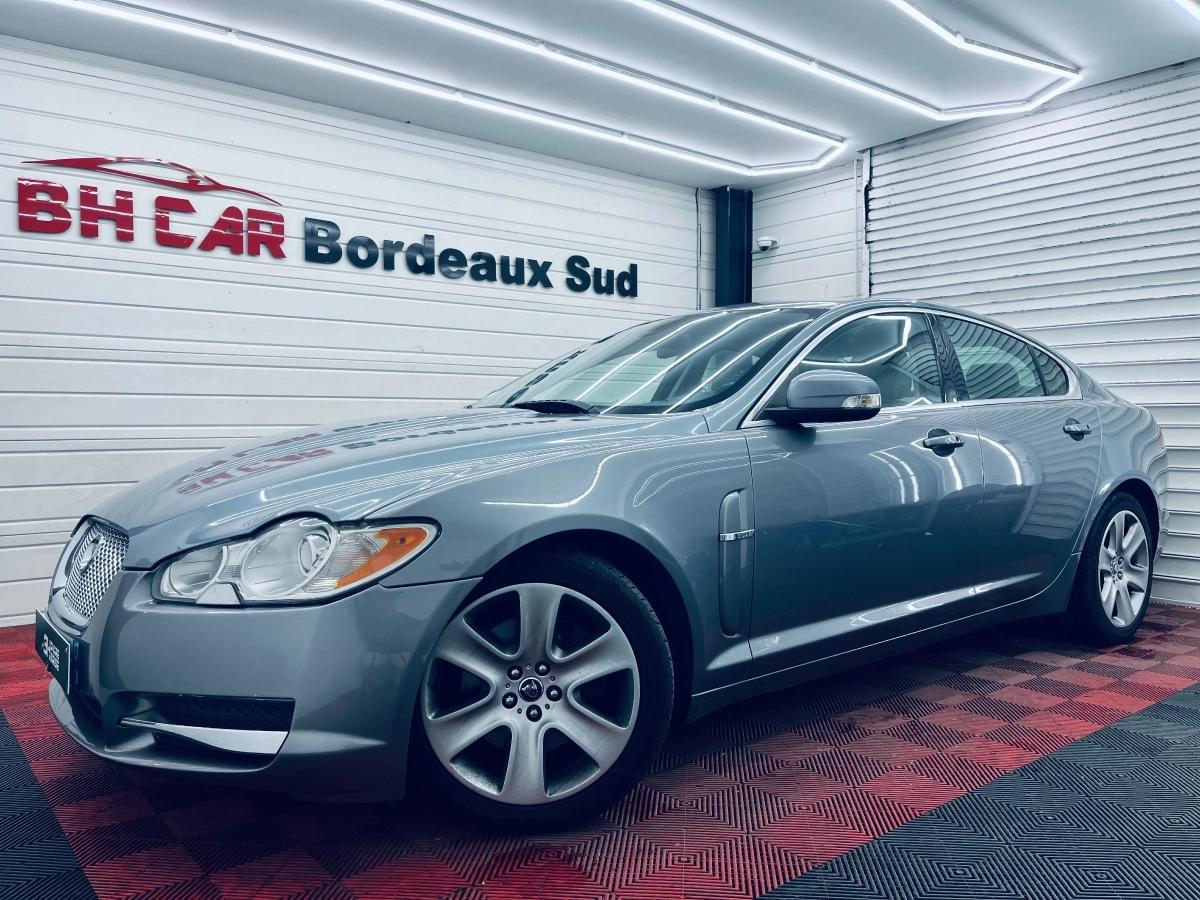 Image: Jaguar Xf V6 3.0 i 238 CV BVA  LUXE PREMUIM / SUIVIS D'ENTRETIEN COMPLET / TOIT OUVRANT / BLUETHOOTH