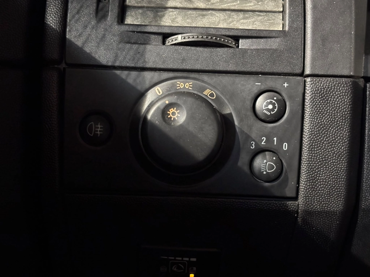 Opel Meriva - photo 9