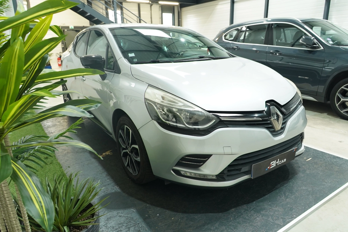 Renault Clio - photo 3