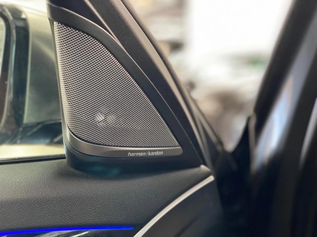 Bmw Serie 5 (G30) Berline M550i xDrive 4.4 i V8 32V Steptronic8 462 cv Boîte auto