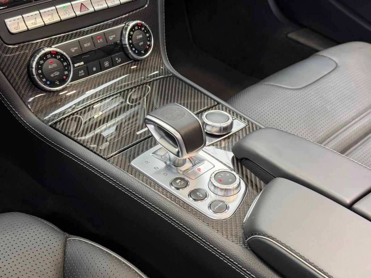Mercedes Classe Sl SL IV 63 AMG 5.5 585 BVA7