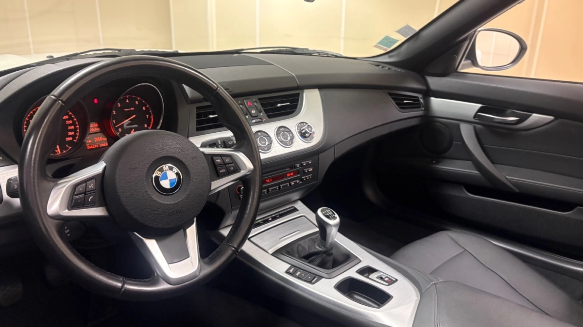 Bmw Z4 - photo 21
