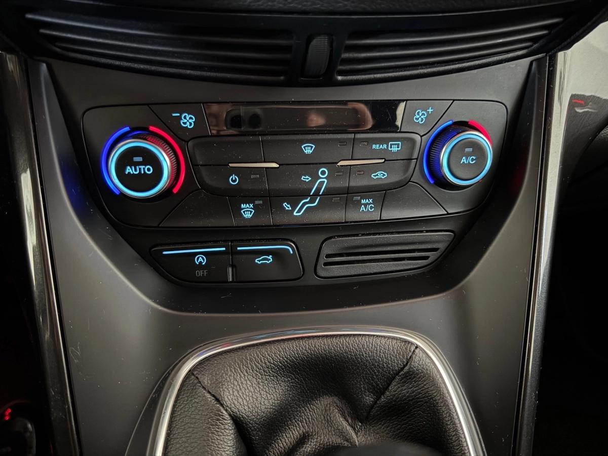 Aperçu indisponible de Ford Focus C-max