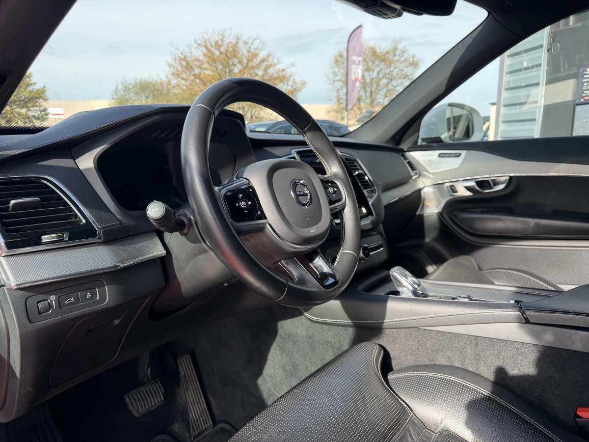 Volvo Xc90 - photo 6