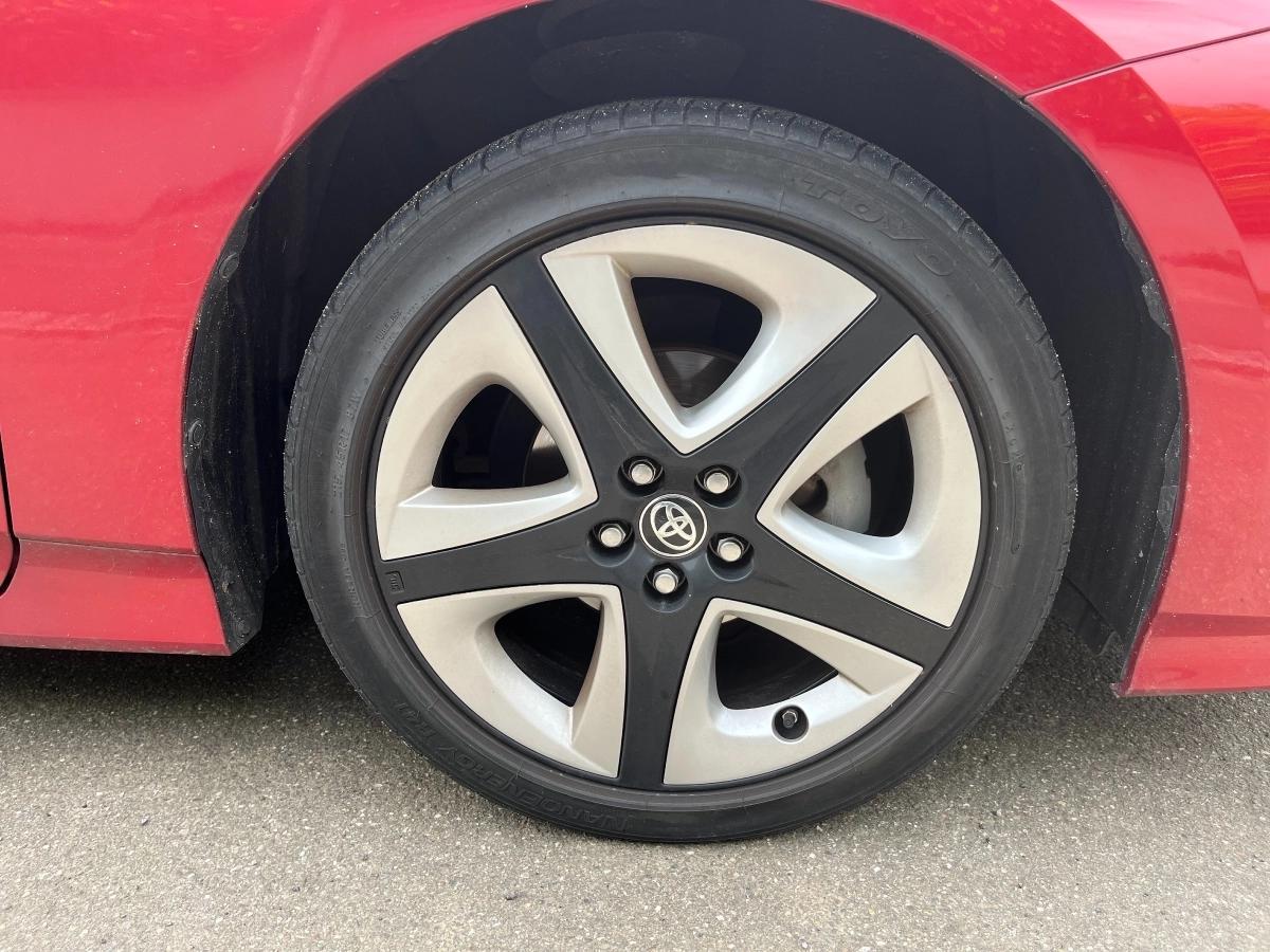 Toyota Prius 1.8 HSD 122H 100 FULL-HYBRID DYNAMIC BVA
