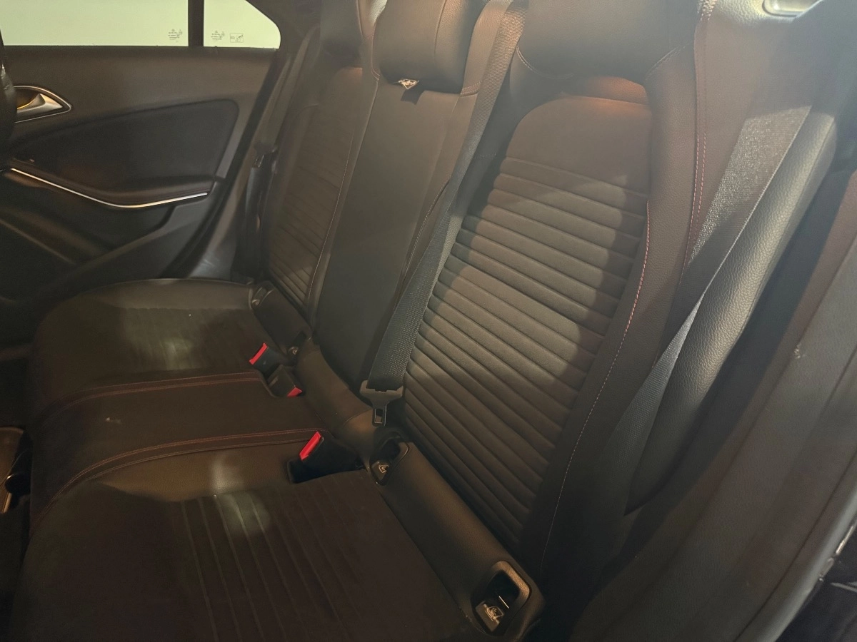 Mercedes Classe Cla - photo 30