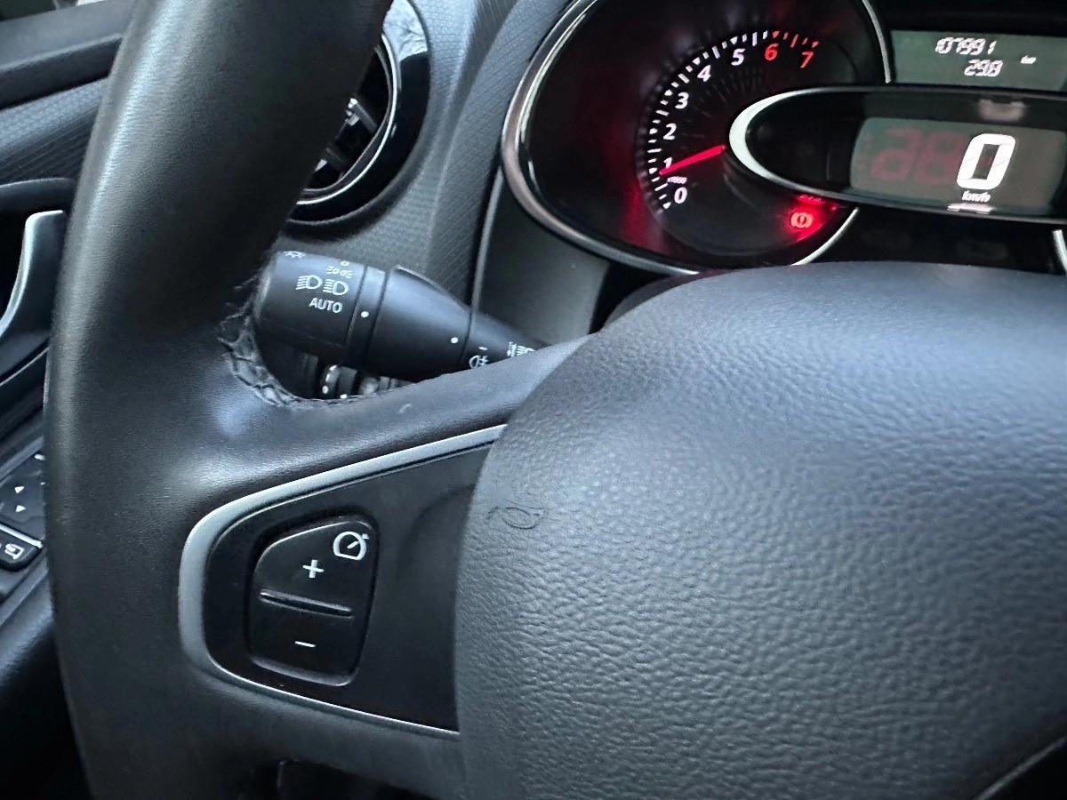Renault Clio 0.9 TCE 75 ENERGY LIMITED