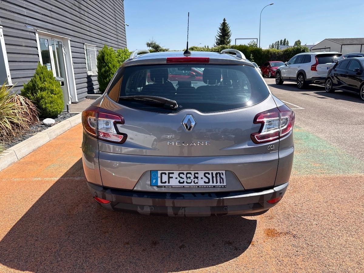 Renault Megane III ESTATE 1.5 DCI 110