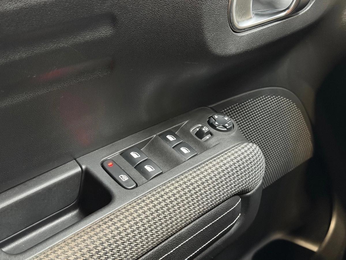 Citroen C3 Aircross 1.2 PURETECH 130 SHINE EAT BVA START-STOP