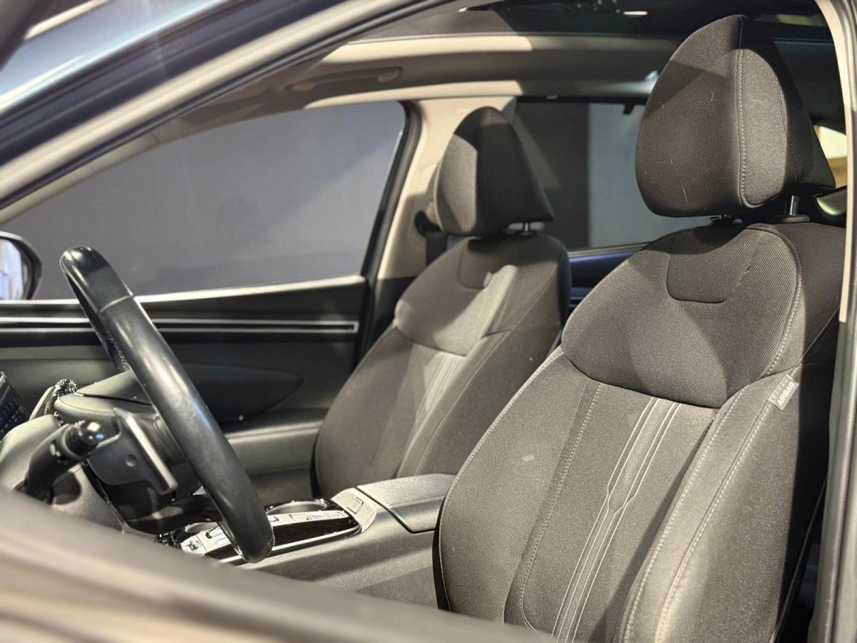 Hyundai Tucson - photo 8