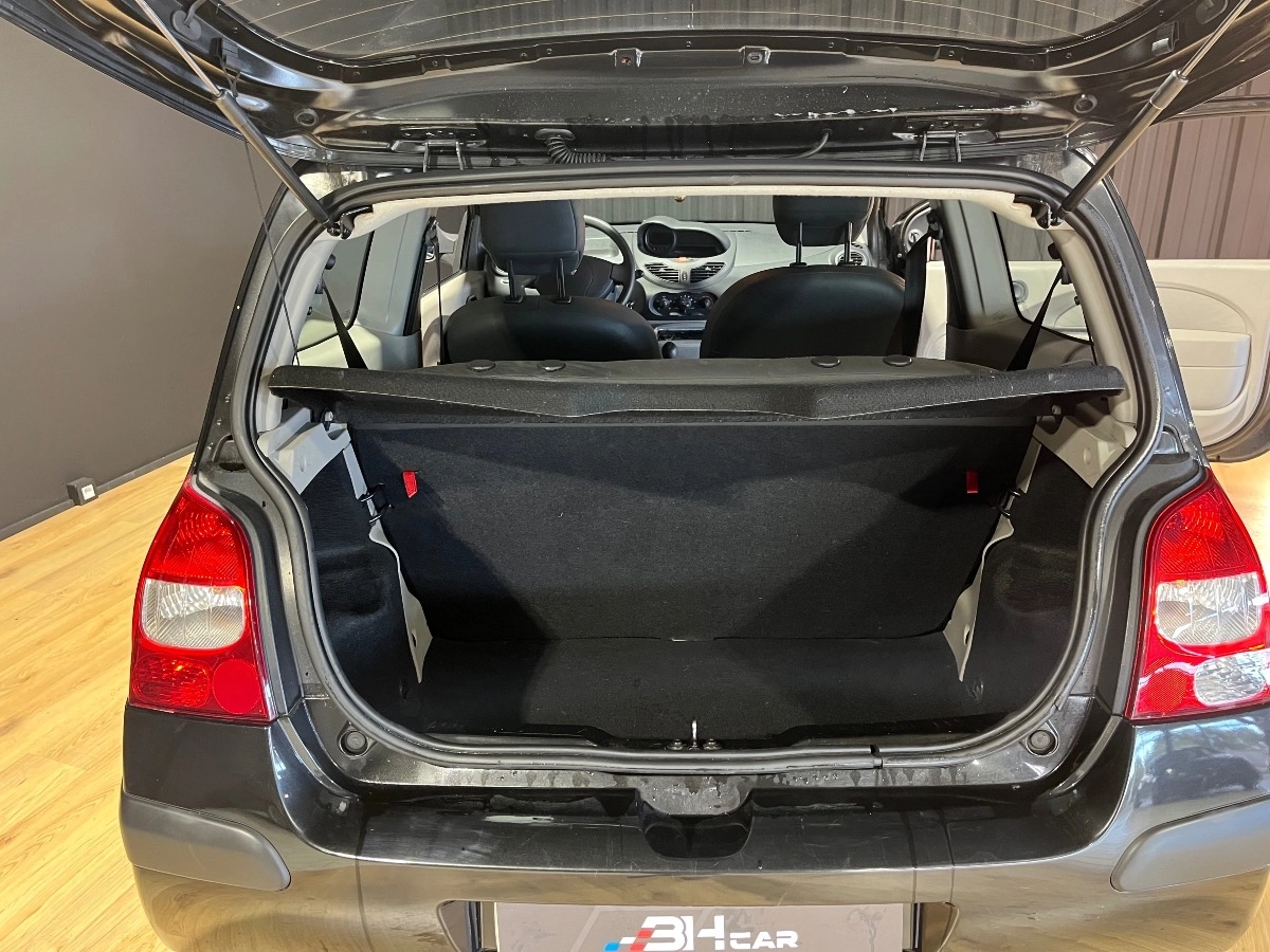 Renault Twingo - photo 7