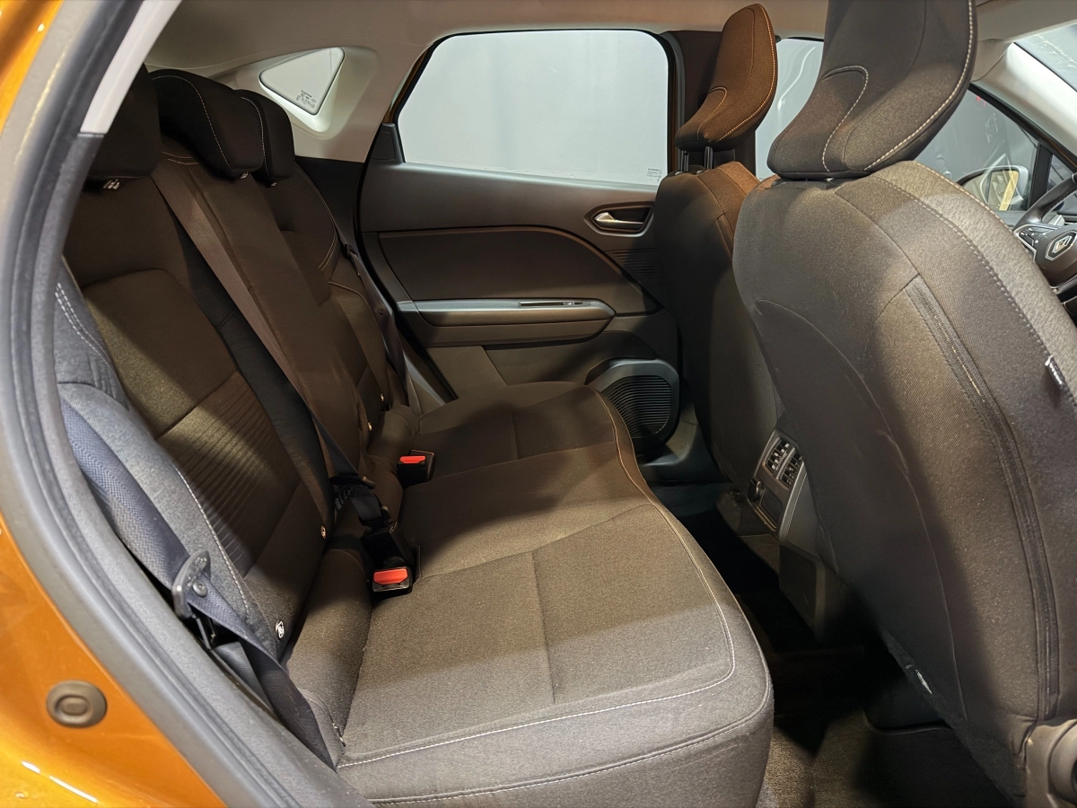 Renault Captur - photo 13
