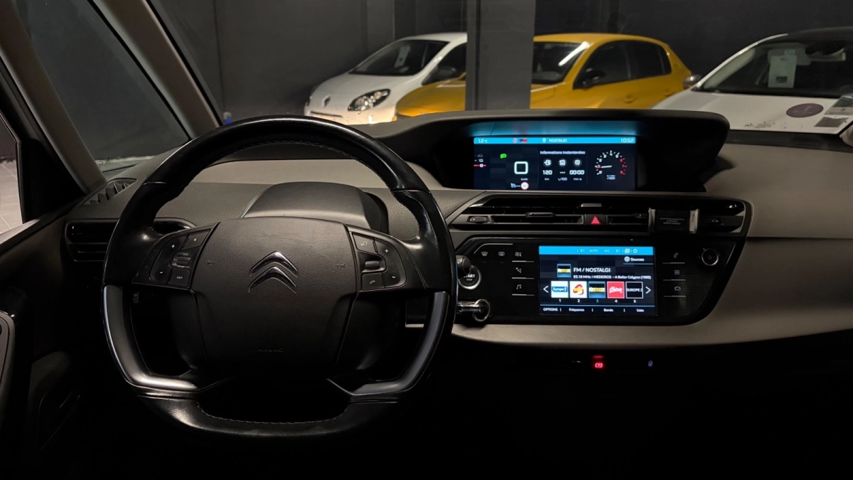 Citroen C4 Grand Picasso - photo 18
