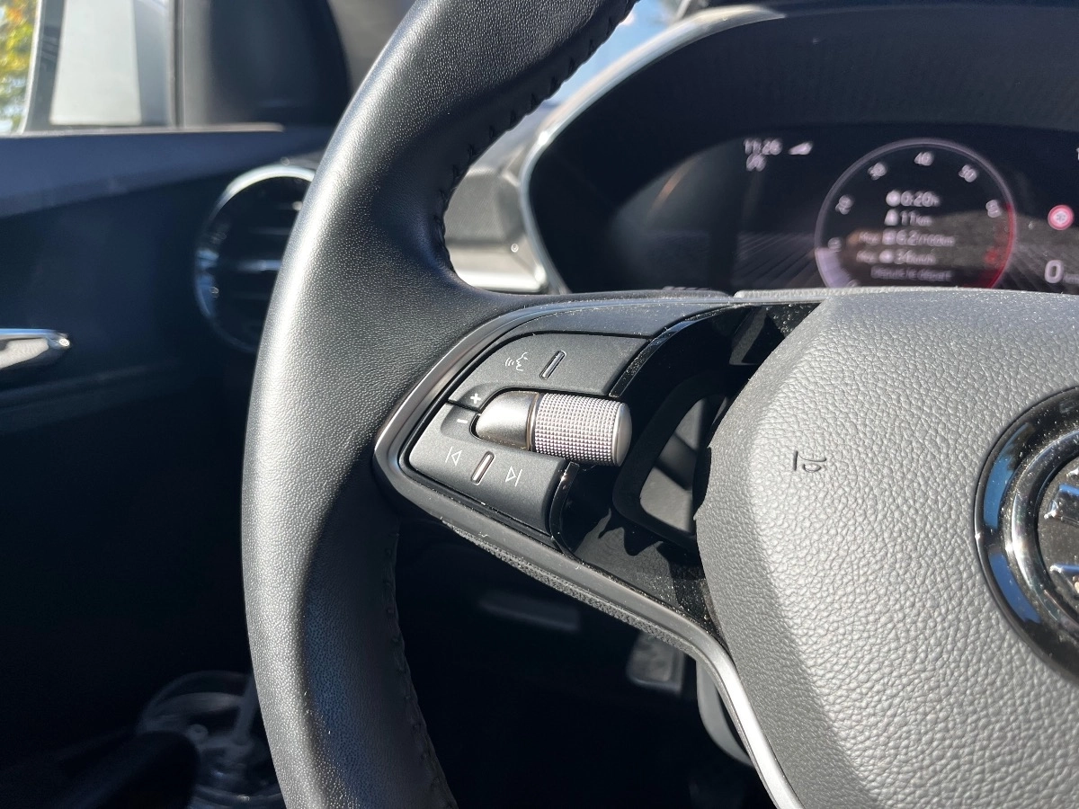 Skoda Fabia - photo 11