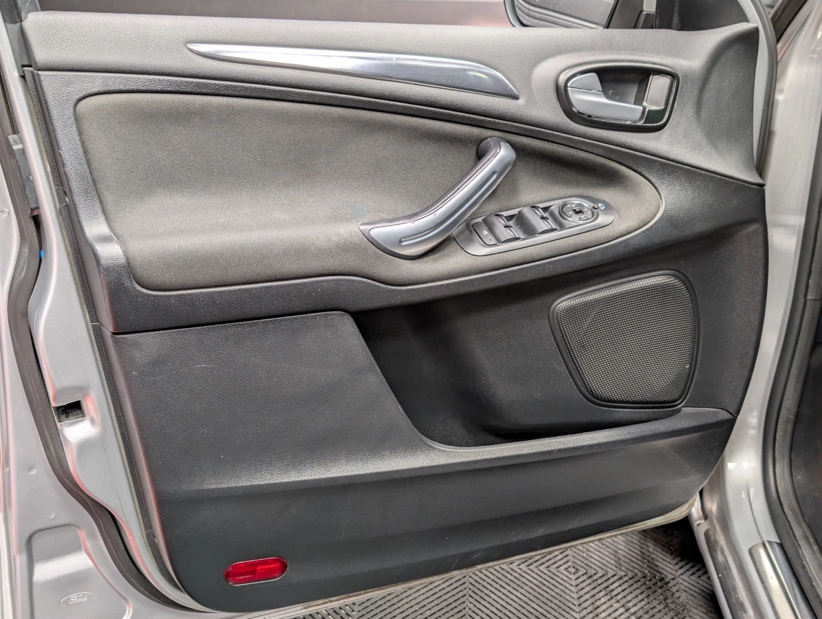 Ford S-max - photo 37
