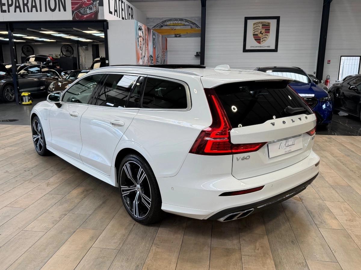 Volvo V60 II T8 390 Twin Engine Inscription Luxe Geartronic 8 Options++