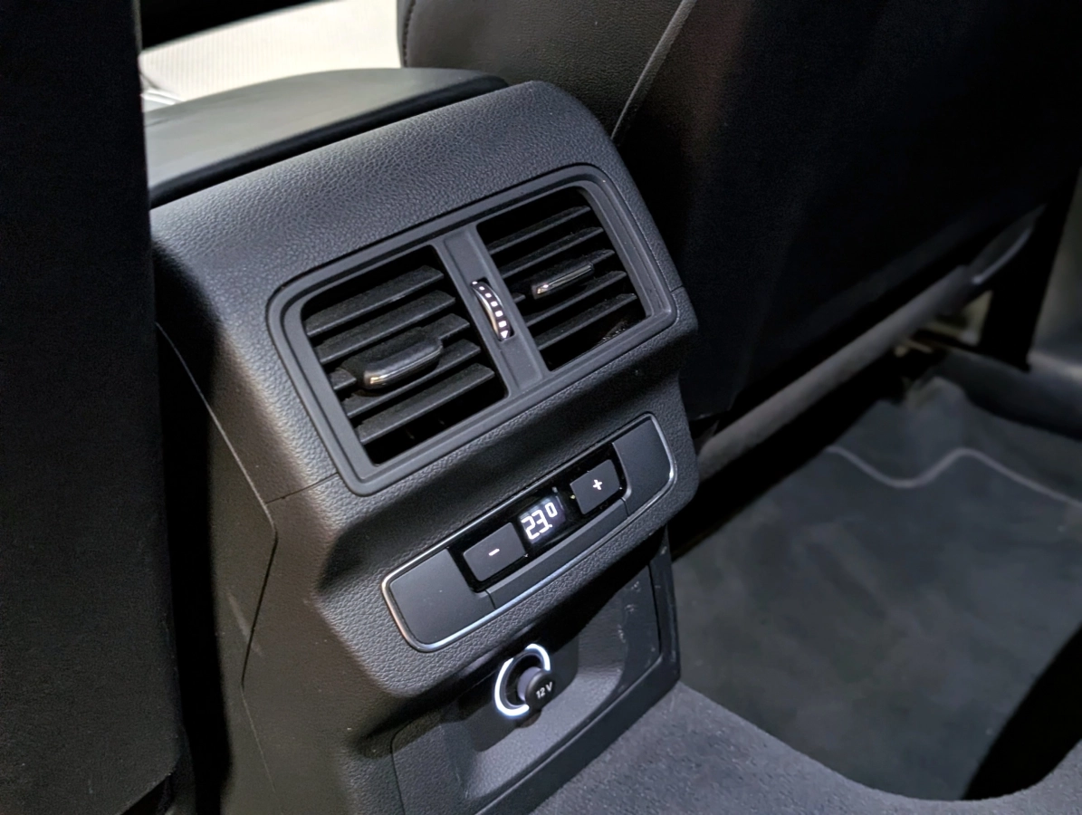 Audi Q5 - photo 21